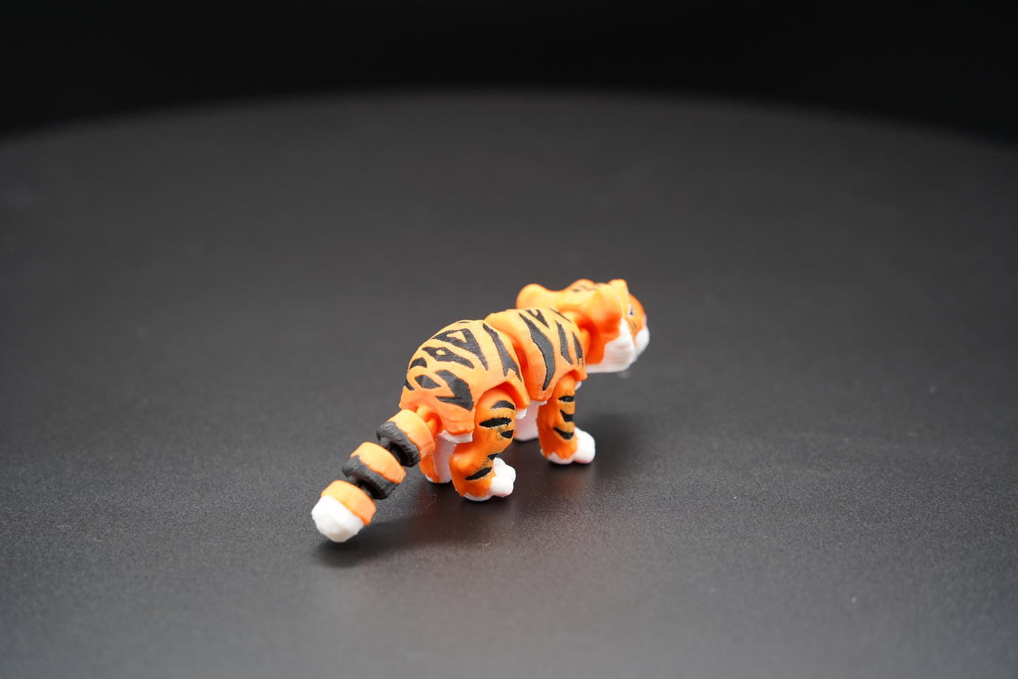 Mini Tiger – Articulated 3D Printed Tiger (4” × 1.5”)