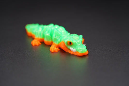 Mini Flexi Crocodile – Articulated 3D Printed Animal (5" × 0.5")