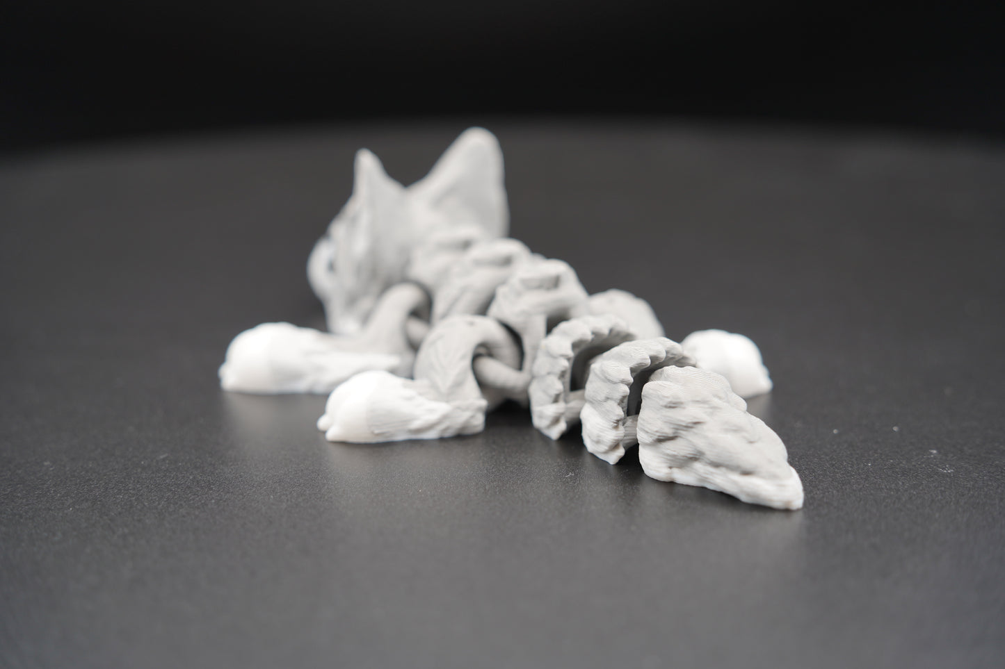 Wolf – Articulated 3D Printed Animal (6" × 1.5")