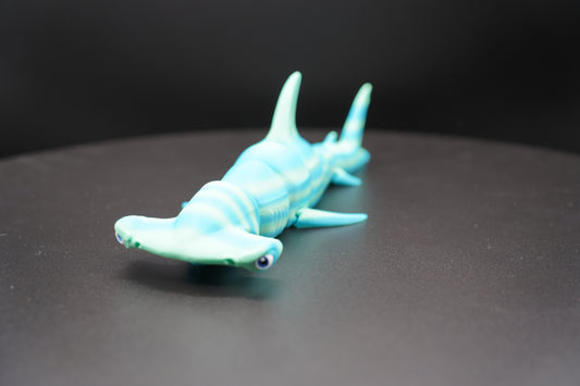 Hammerhead Shark – Articulated 3D Printed Animal (10" × 3")