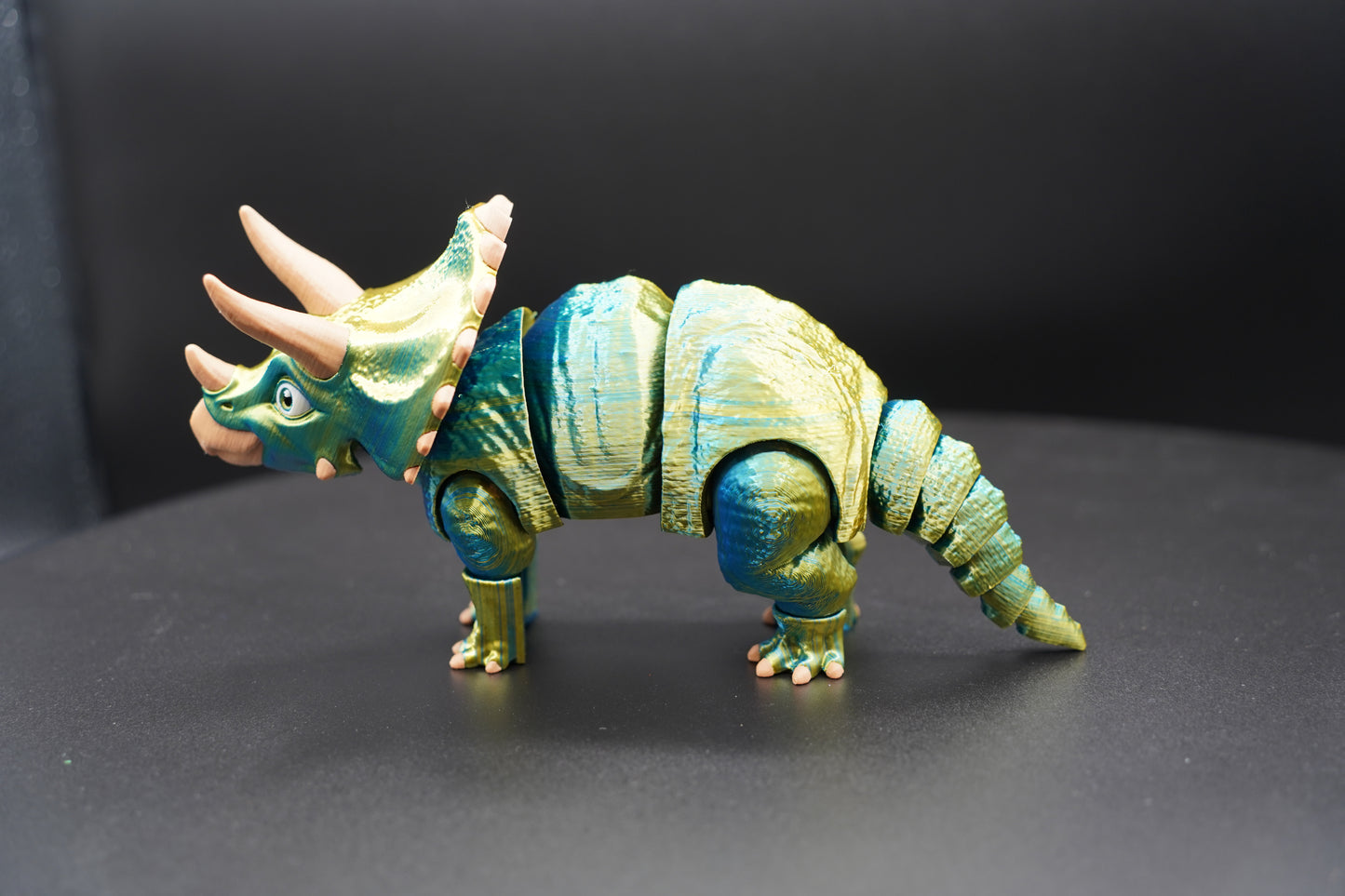 Triceratops – Articulated 3D Printed Animal (9" × 3.5")