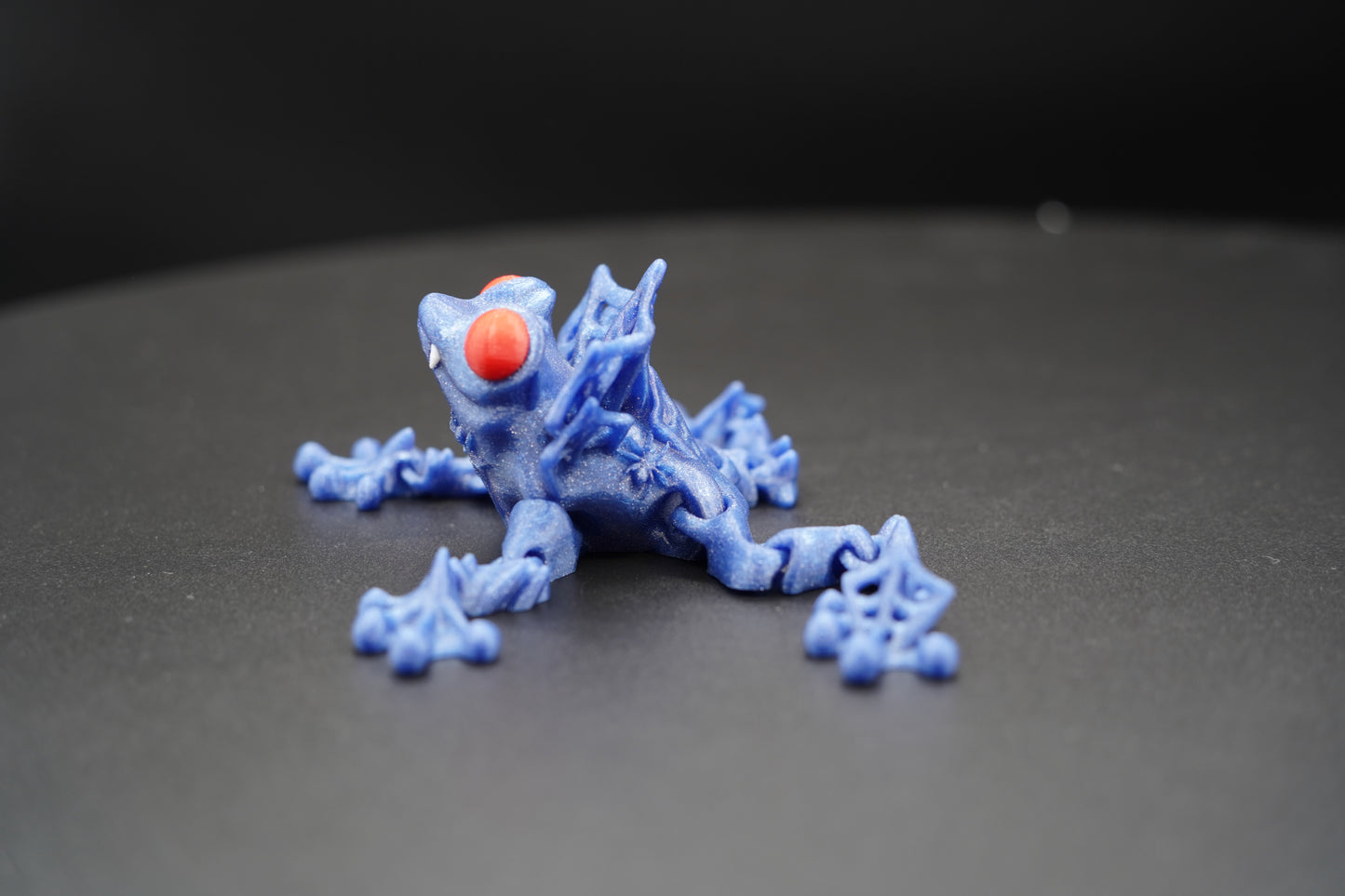 Count Frogula – Articulated 3D Printed Frog (4" × 2")