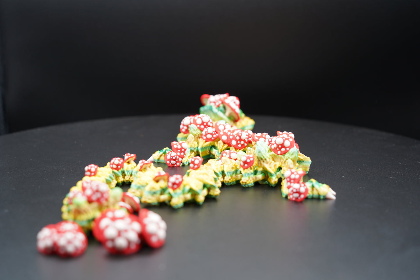 Mushroom Dragon – Articulated 3D Printed Dragon (27" × 2")