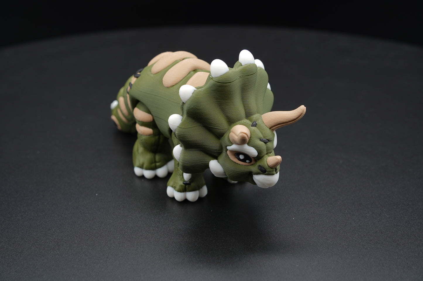 Stuffed Triceratops – Articulated 3D Printed Dinosaur (6" × 3")