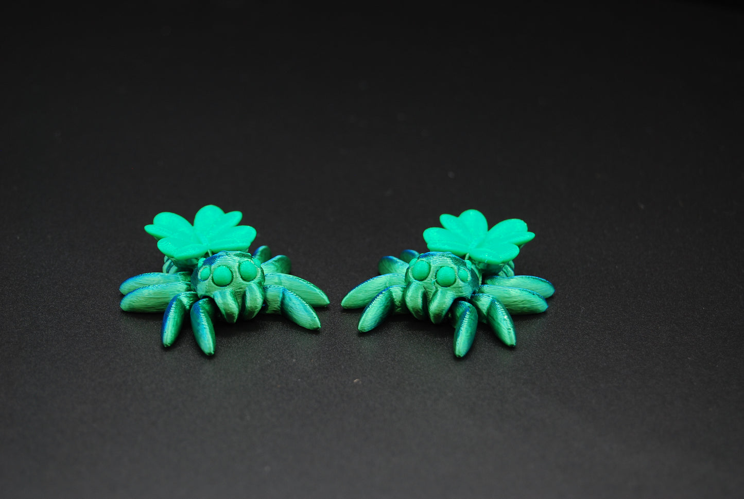 Tiny Lucky Clover Spider – Articulated 3D Printed Spider (2” × 0.75”)