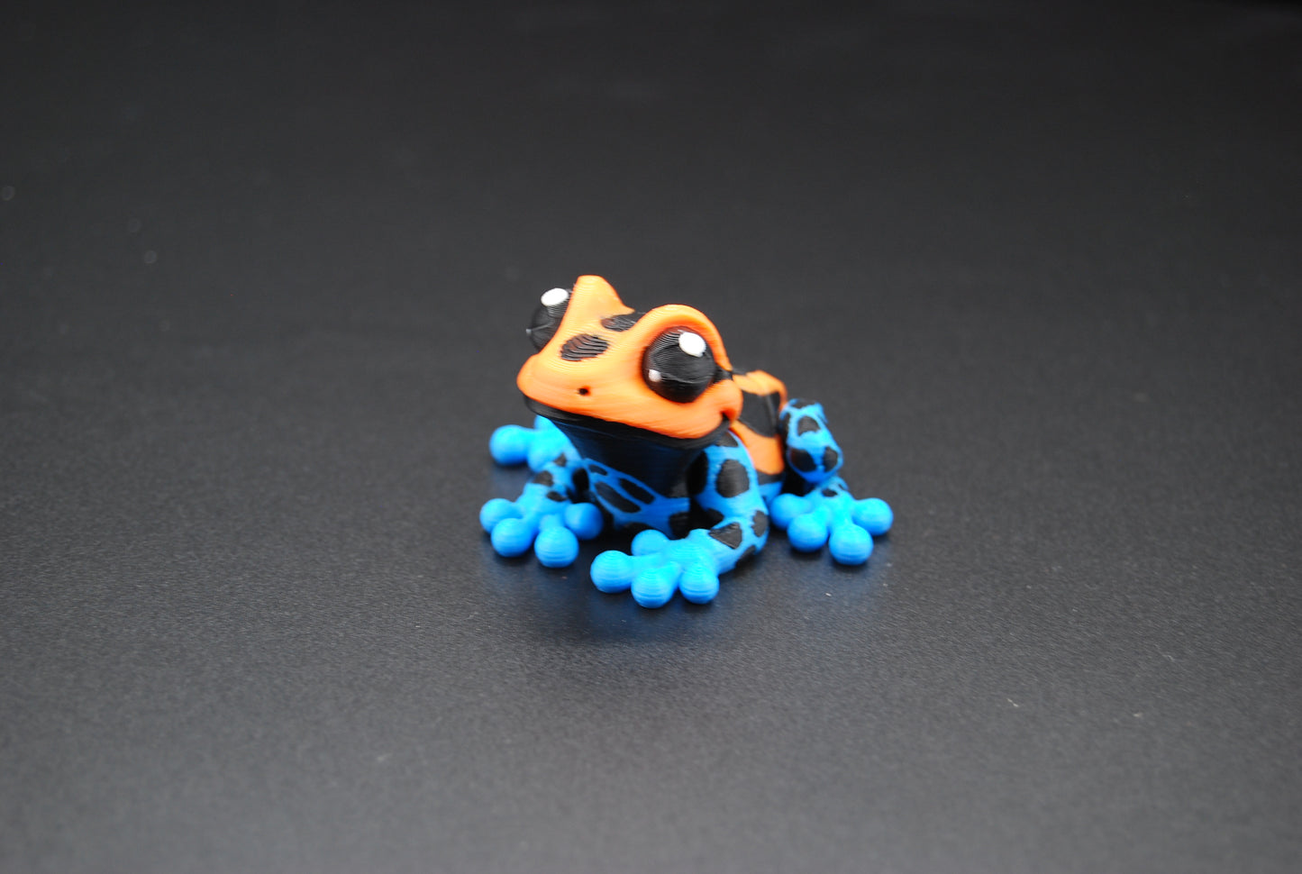 Mini Articulated Frog – 3D Printed Poseable Frog (2.5” Long)