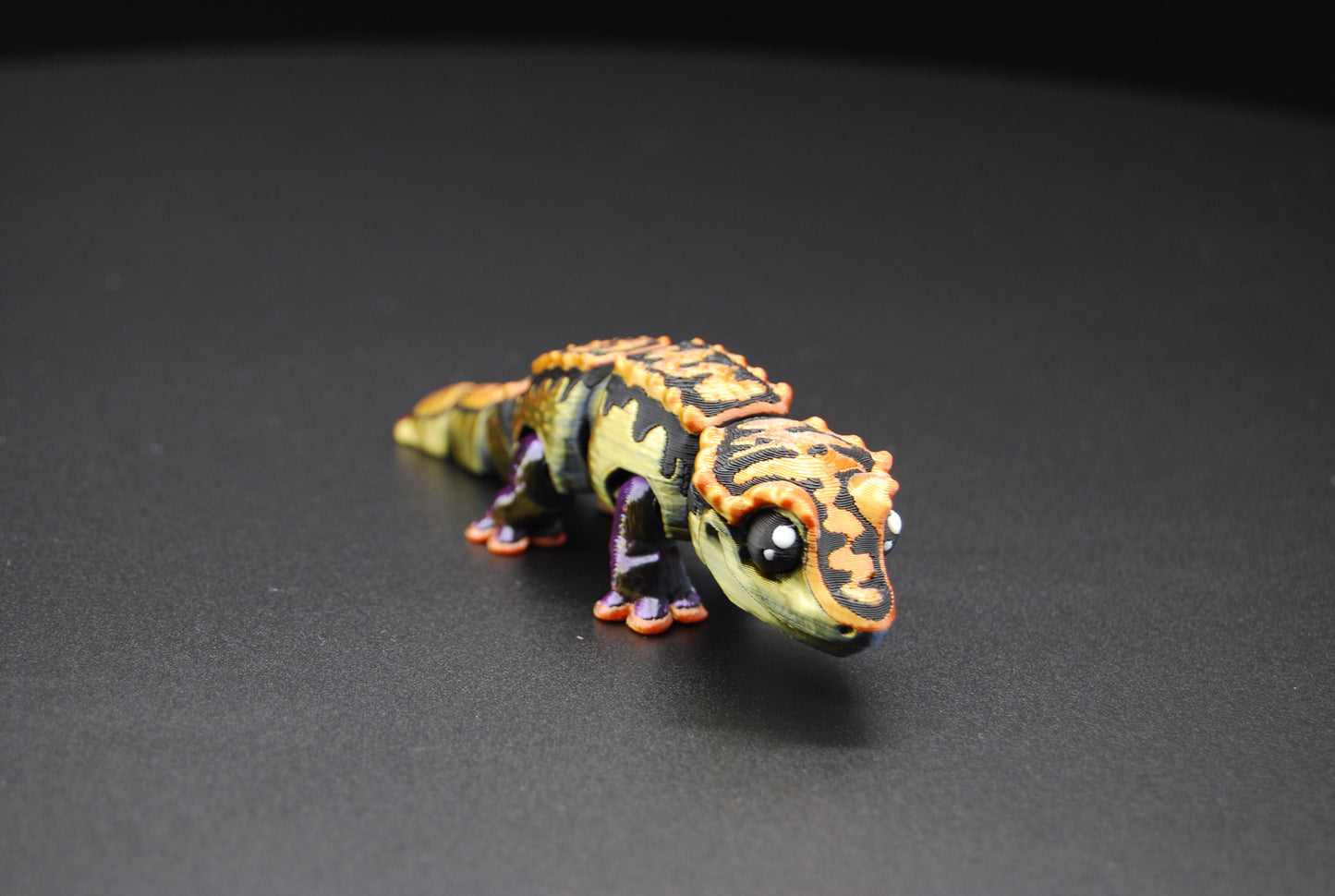 Mini Crested Gecko – Articulated 3D Printed Gecko (4.25” × 0.75”)